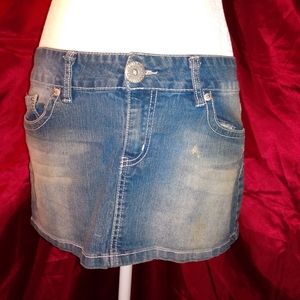 Yom Yom size 7 Jean Skirt